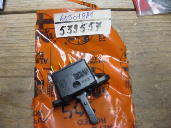 60501881 Schakelaar kachelbediening schuif kachelpaneel Alfa Romeo 33 905 Alfasud