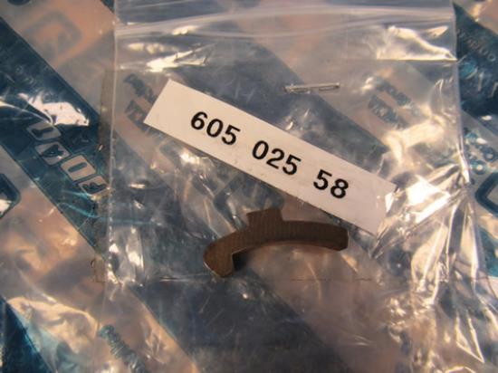 60502558 Tirant blokkering versnellingsbak