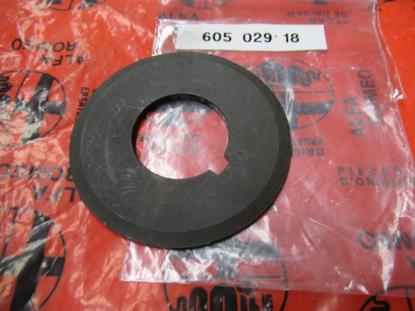 60502918 Afstandstuk krukaspoelie