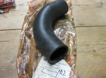 60502957 Hoes vulslang benzinetank onderste Alfa Romeo 33 905 Alfasud Sprint