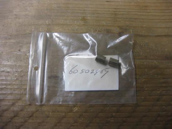 60502967 Afstandhouder koelventilator en brandstofpomp