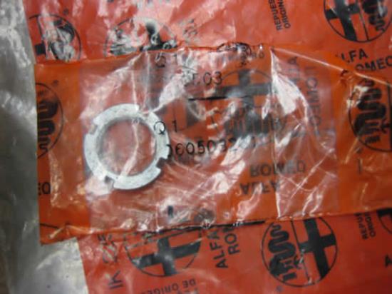 60503261 Ringmoer spiegel Alfa Romeo 75 33