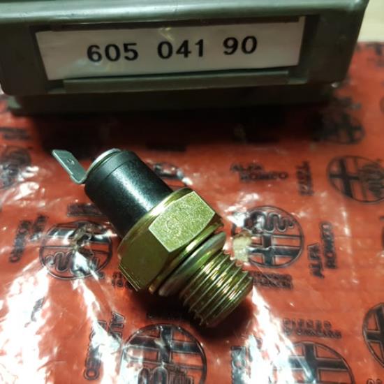 60504190 Oliedruk schakelaar