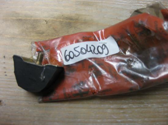 60504209 Uitlaatrubber