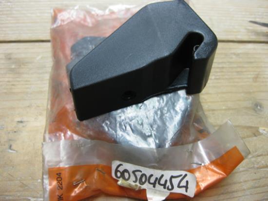 60504454 Haak rechts hoedenplank Alfa Romeo 33 berlina 905