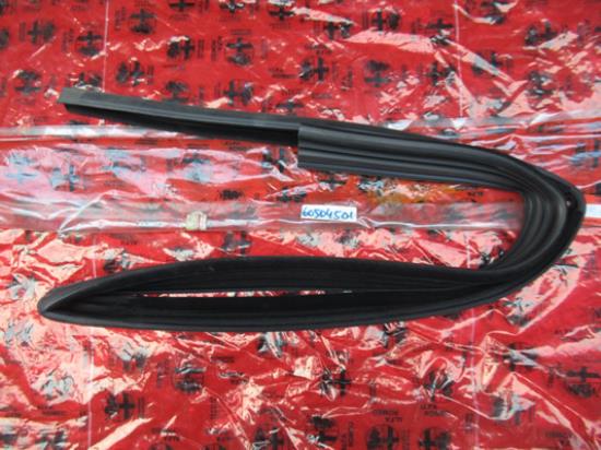 60504501 Profielrubber raam links Alfa Romeo 33