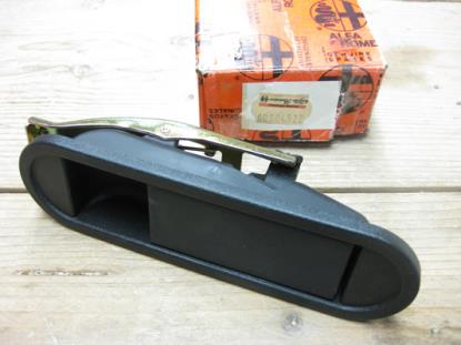 60504522 Deurgreep Alfa Romeo 33 905