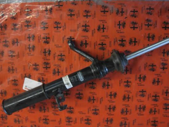 60504733 Schokbreker rechts boge Alfa romeo 33 905