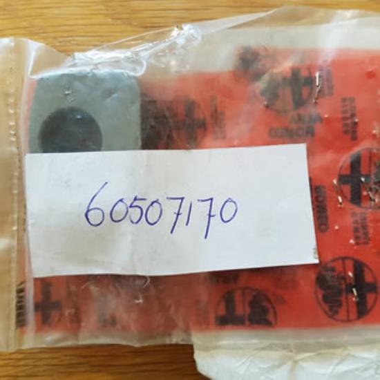 60507170 Klem bus Alfa Romeo kop 75 33 164 155 TD