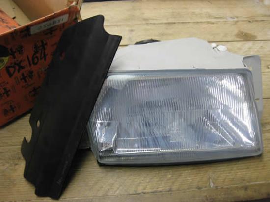 60508181 Koplamp rechts