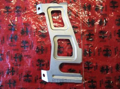 60508511 Beugel rechtsonder spatbord voorzijde