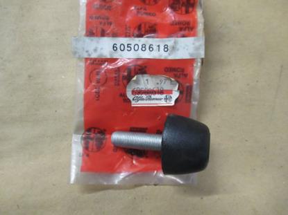 60508618 Motorkap rubbertje