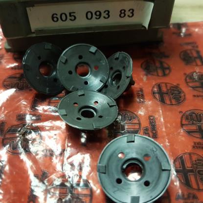 60509383 Kunststof ringmoer bevestiging zonneklep