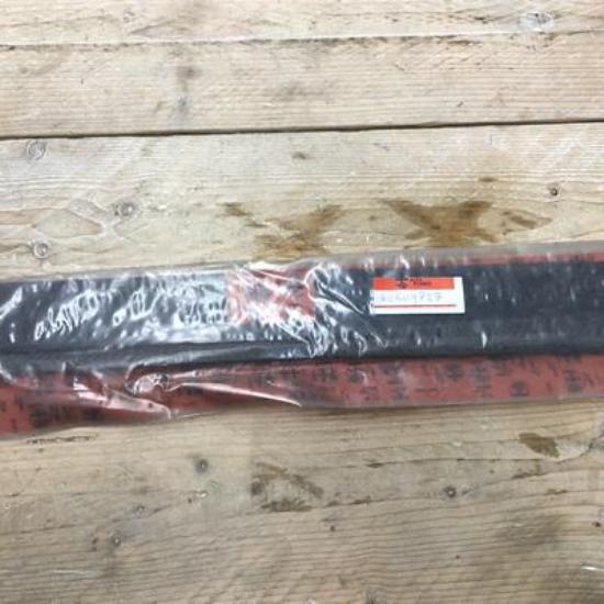 60509727 Pakking rubber motorkap Alfa romeo 164