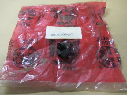 60509860 Bevestiging knop