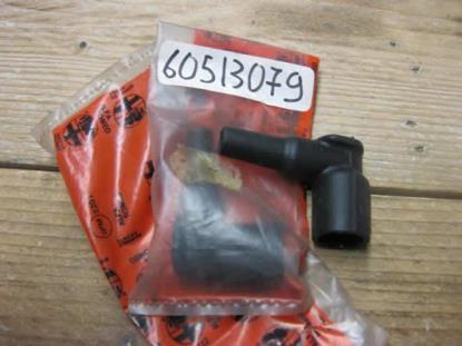 60513079 Afdekking aansluiting bougiedop bougiekabel verdeler Alfa Romeo 164 V6