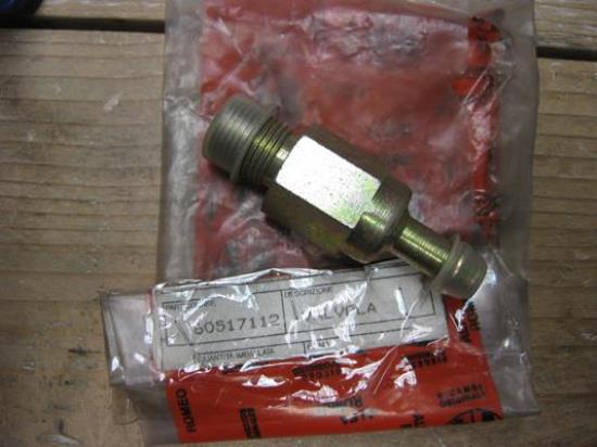 60517112 Klep lucht inlaat Alfa Romeo RZ SZ 75 GT junior veloce Berlina Giulia Spider 105 115