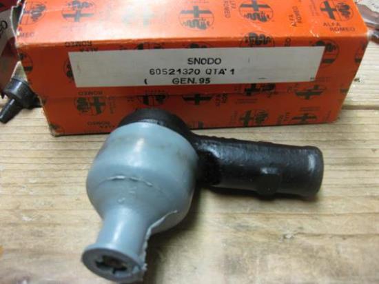 60521320 Stuurstang stuurkogel Alfa Romeo 75 90 RZ SZ (gaatje en kroonmoer)