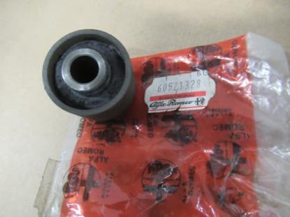 60521328 Silentblock draagarmrubber