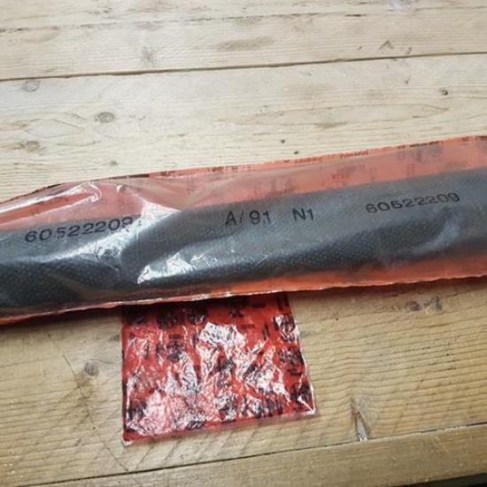 60522209 Lucht slang hoes luchtfilterhuis Alfa Romeo 75 1.6 1.8 carb alfetta GT GTV