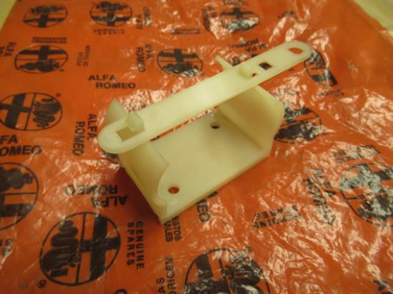 60522210 Houder luchtfilterslang