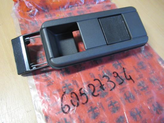 60527394 Deurgreep links achter