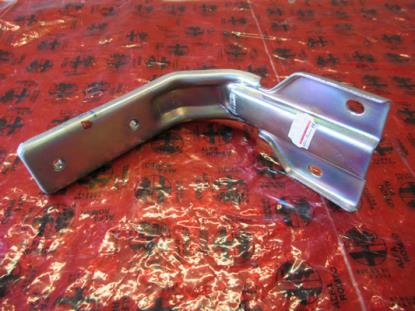 60527799 Beugel bevestiging achterbumper bumpersteun Alfa Romeo 75