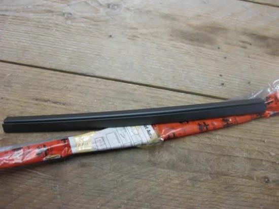 60530808 Profiel raamlijst rechts Alfa Romeo 75