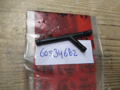 60534682 Aansluiting carburateur