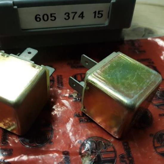60537415 Schakelaar relais Alfa Romeo 33
