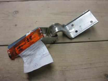 60538662 Scharnier motorkap Alfa Romeo 33 907