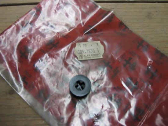 60541836 Kunststof moer achterlicht bevestiging