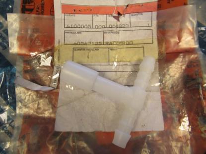 60562125 Aansluiting koplampsproeiers t stuk splitsing