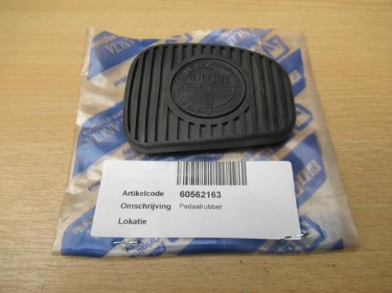 60562163 Pedaalrubber voorzien van logo