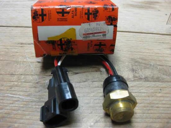60565842 Schakelaar temperatuur radiateur Alfa Romeo 164 2.0 V6