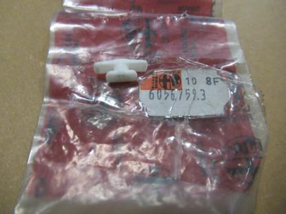 60567593 Clip voor sierlijst Alfa Romeo 164