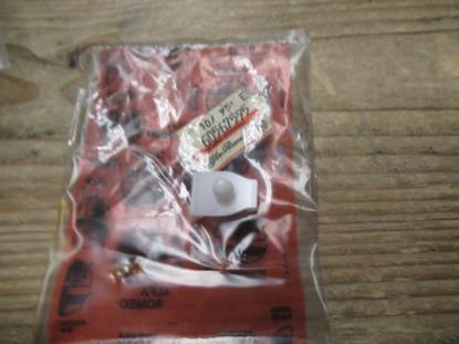 60567595 Pen bevestiging sideskirt