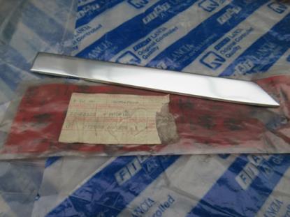 60567598 Sierlijst zijkant voorzijde links Alfa Romeo 164