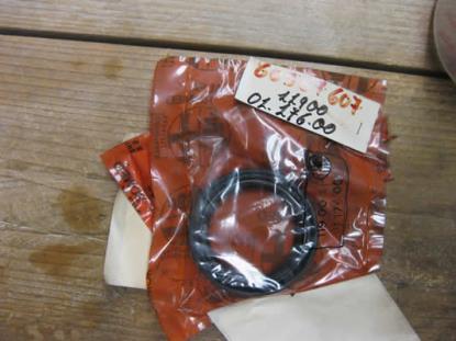 60567607 Oliekeerring