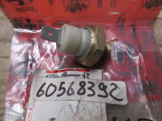 60568392 Oliedruk schakelaar