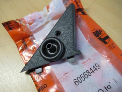 60568449 Sierstuk portier voorzijde rechts spiegelbediening Alfa Romeo 33