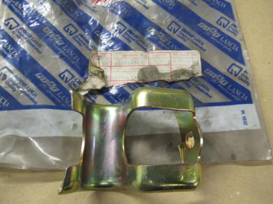 60573696 Beugel olieleiding