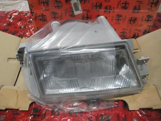 60581537 Koplamp rechts