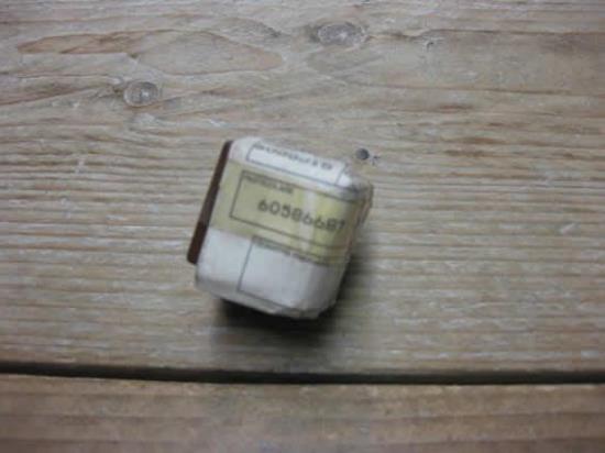 60586687 Relais alarm lichtschakelaar Alfa Romeo RZ SZ 164 33 75 Spider 1988 1993