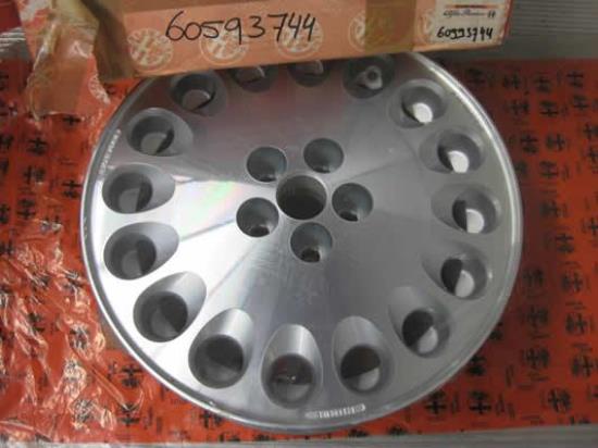 60593744 Velg Alfa romeo 164 6.5j 16 inch H2-32 Speedline gepolijst