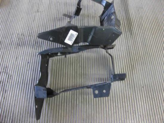 60600807 Koplamphouder steun beugel links Alfa Romeo 145 146