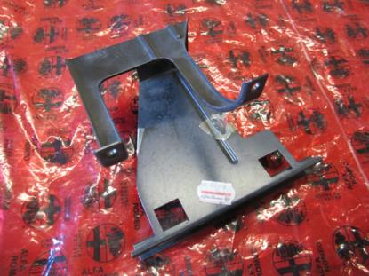 60602868 Radio beugel