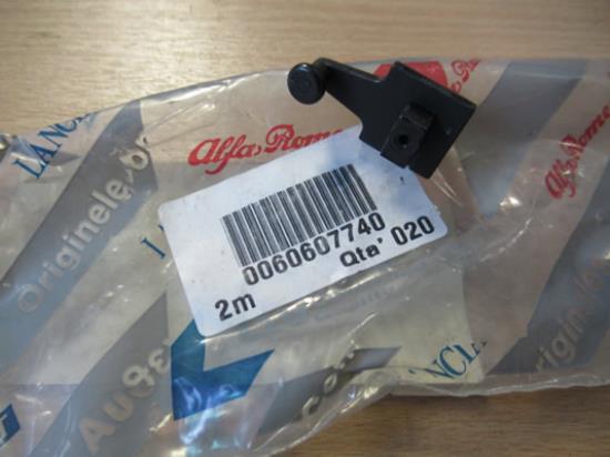 60607740 Haak hoedenplank koord