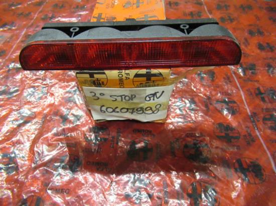 60607998 Derde remlicht 2.0 16V