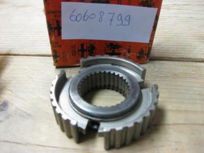 60608799 Schakelnaaf